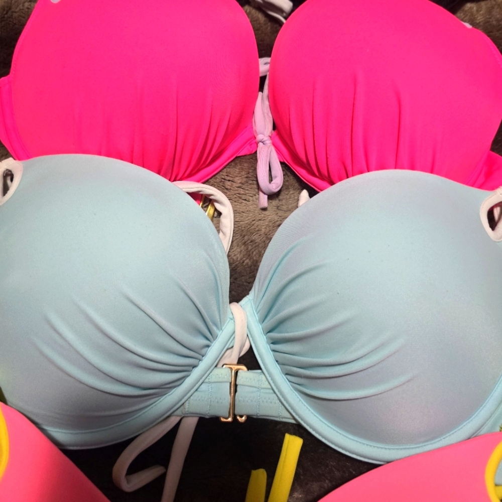 Victoria's Secret Baby Blue Bikini Top 34DD